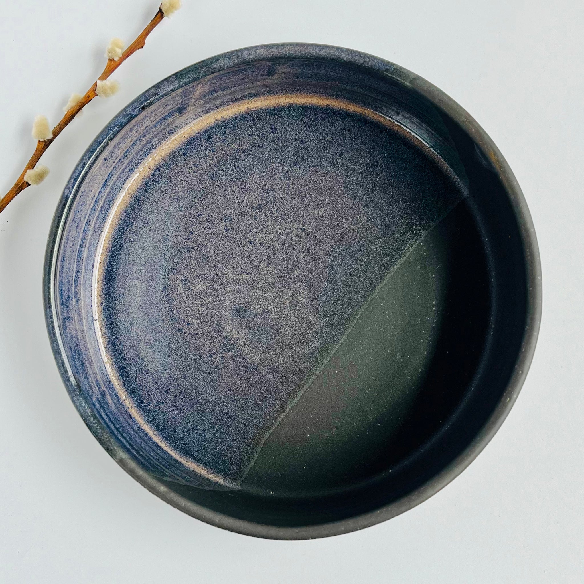 Straight-Sided Bowl in Crème Noir