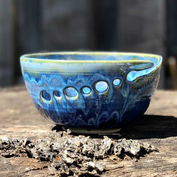 Yarn Bowl in Blue Surf