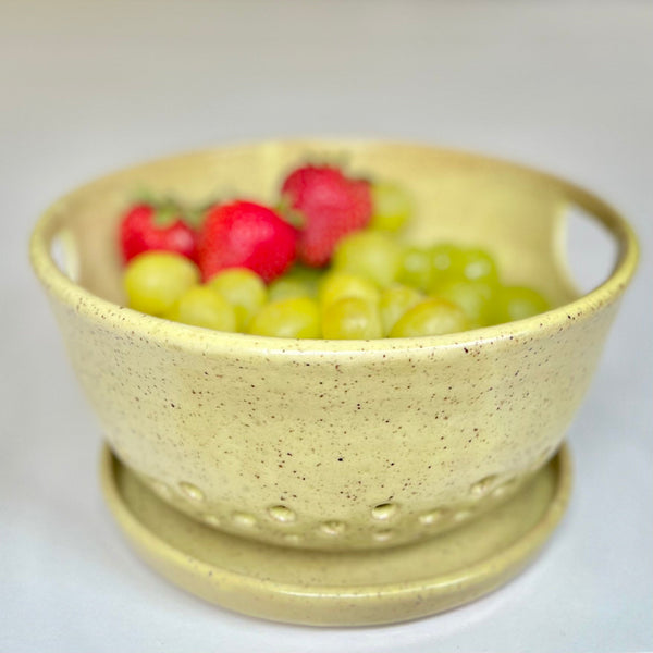 Berry Bowl in Cornsilk