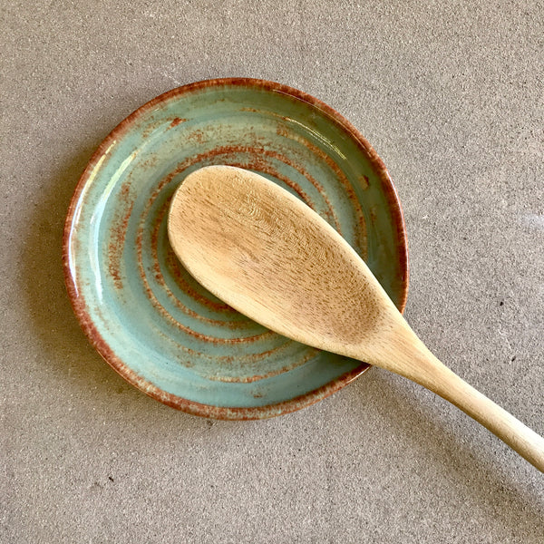 Swirly Spoon Rest in Oolong