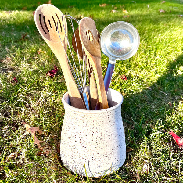 Utensil Crock in Toasted White