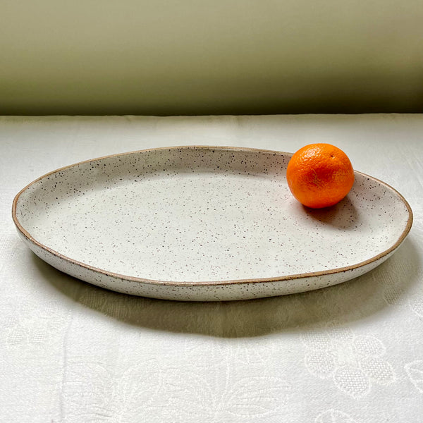 Oval Platter in Toasted White