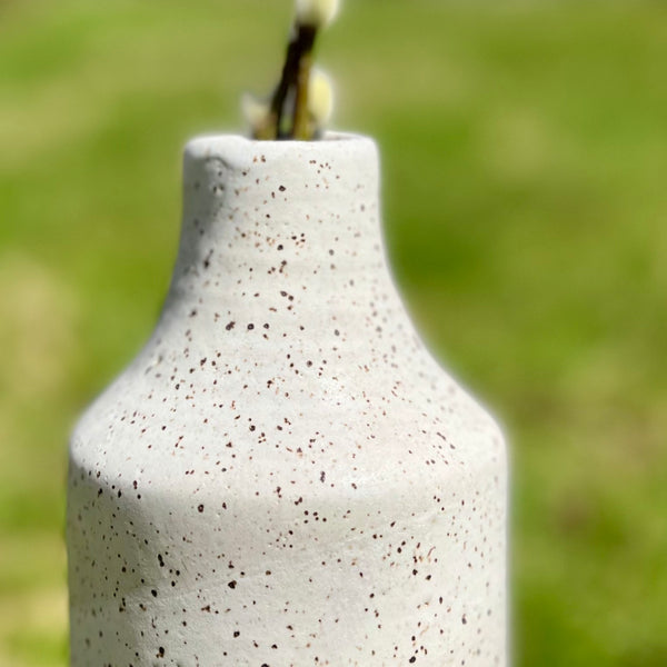 Bottle Vase in Toasted White